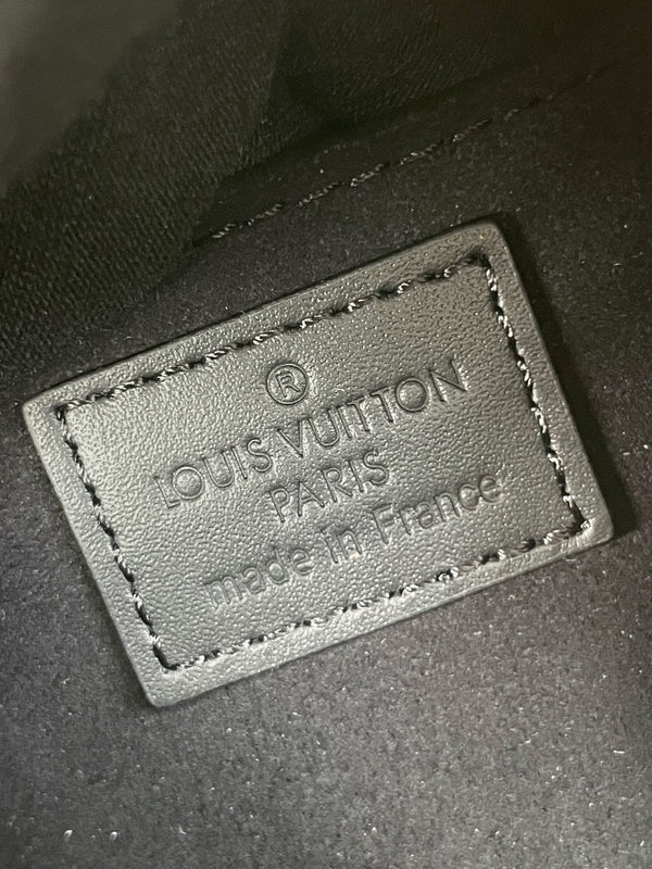 PER QUALSIASI COSA 14 IN TELA ROVESCIATA CON MONOGRAMMA MARRONE E FERRAMENTA ORO