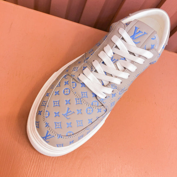 SNEAKER LV TRAINER IN PELLE DI VITELLO MONOGRAMMA BEIGE CAMMELLO