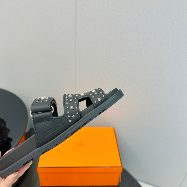 SANDALO CYPRUS IN PELLE DI VITELLO NERA SPECIALE