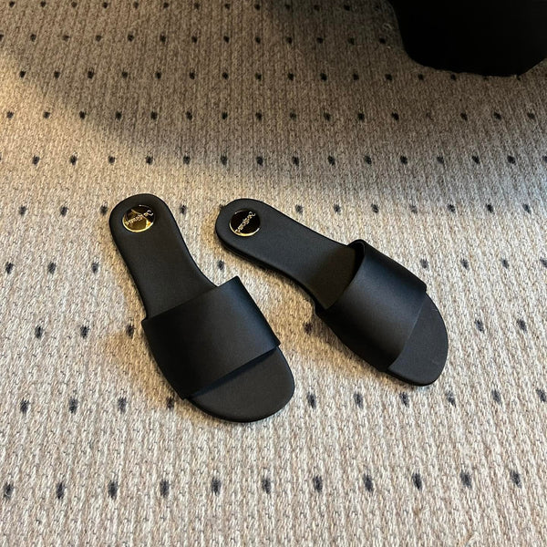 SL CARLYLE SLIPPERS BLACK SATIN