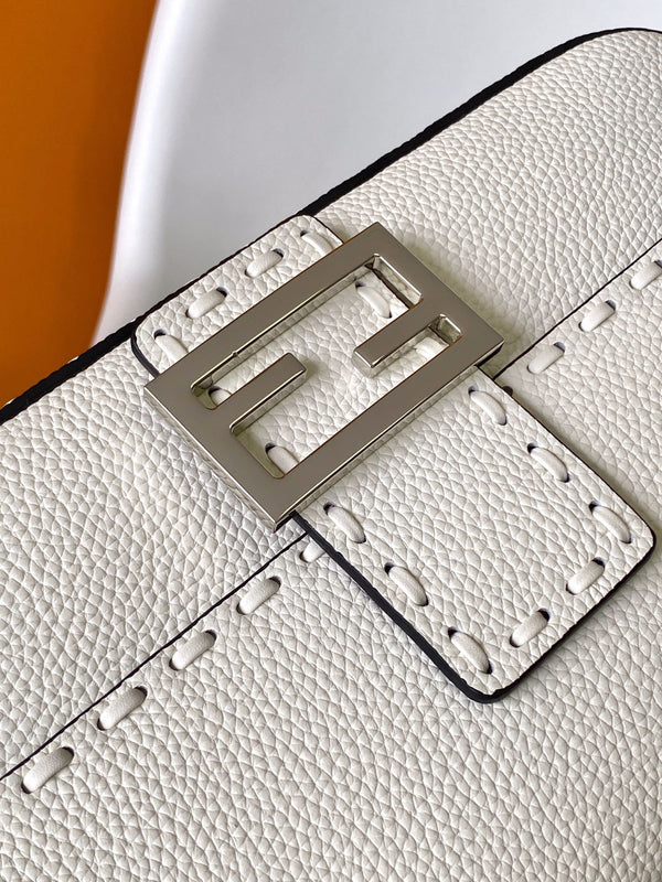 Fend Baguette 27 Bag White Calfskin Shw