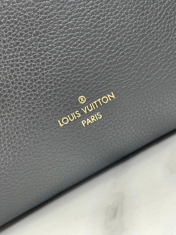 BAULE LATERALE MINI 18 IN PELLE DI VITELLO NERA CON FERRAMENTA ORO