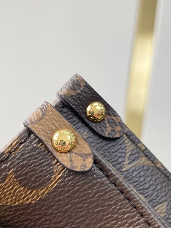 ONTHEGO BB 18 IN TELA MONOGRAMMA MARRONE E RETRO MONOGRAMMA