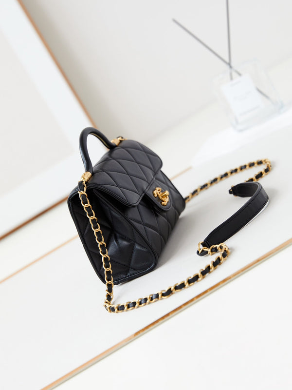 Borsa con patta 24a con manico superiore, 18 cm, pelle di agnello nera, hardware dorato