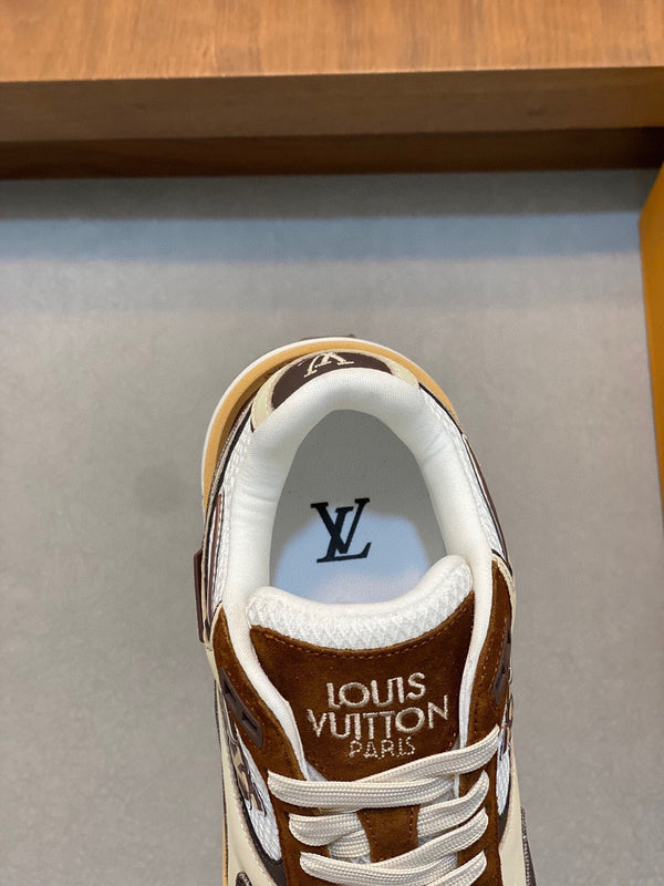 LV RUN WAY TRAINERS SHOES TAN BROWN
