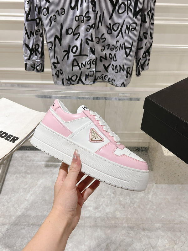 SNEAKERS PRA DOWNTOWN BOLD IN PELLE DI VITELLO BIANCA E ROSA CHIARO