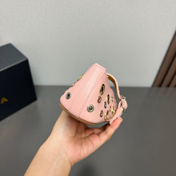 SCARPE MARY JANE ALAIA IN PELLE DI AGNELLO ROSA CHIARO CON FERRAMENTA IN ARGENTO E ORO