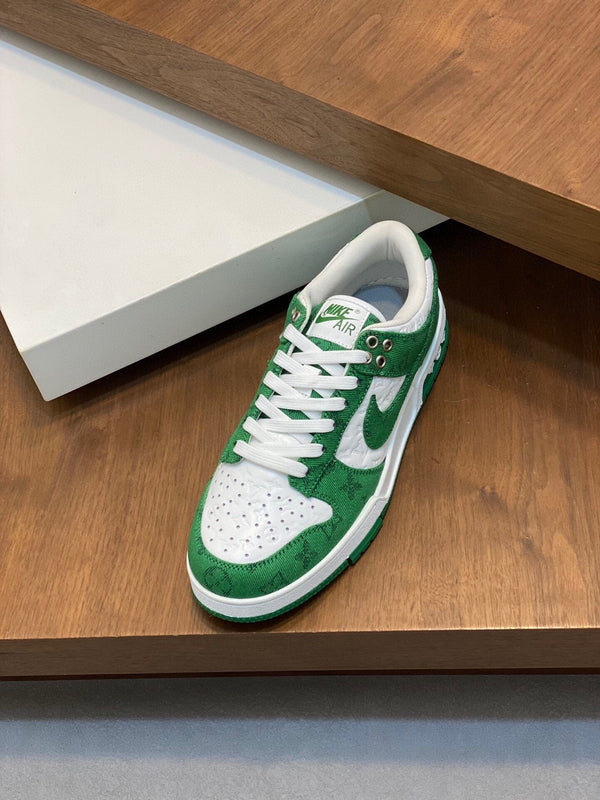 AIR TRAINER IN COOL GREEN MIX WHITE CALFSKIN