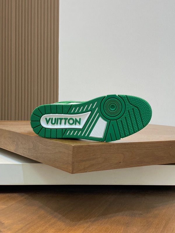 AIR TRAINER IN COOL GREEN MIX WHITE CALFSKIN