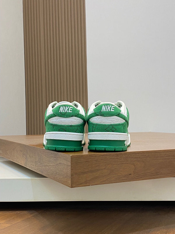 AIR TRAINER IN COOL GREEN MIX WHITE CALFSKIN