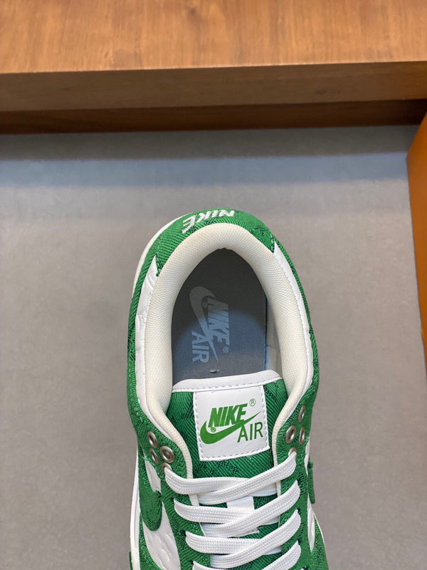 AIR TRAINER IN COOL GREEN MIX WHITE CALFSKIN