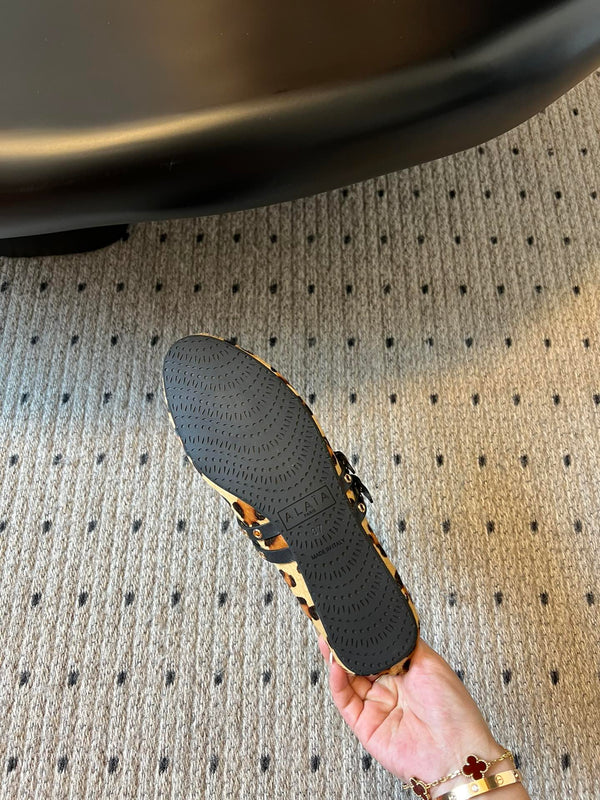 ALAIA MARY JANE SHOES IN LEOPARD ZP CUSTOM STRAW AND DENIM