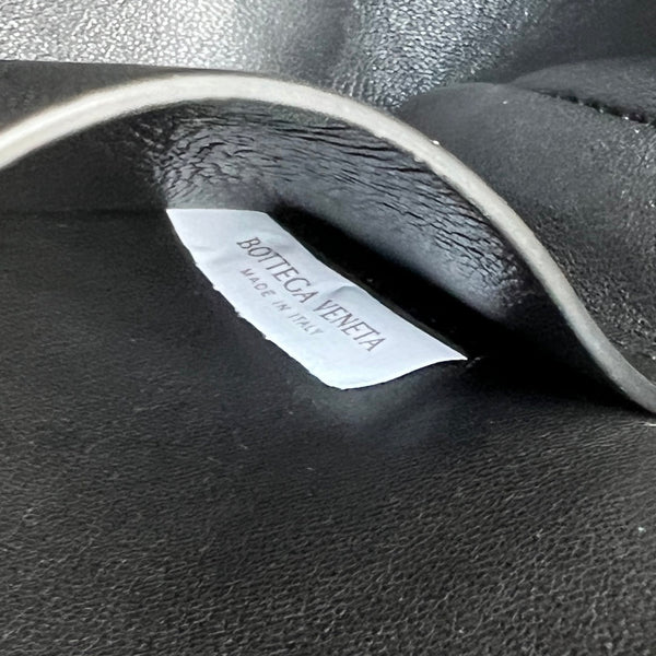 BV Concert Pouch 18.5cm Black Lambskin