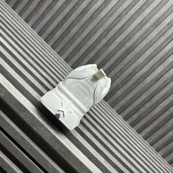 CD CHRONO SNEAKER WHITE CALFSKIN