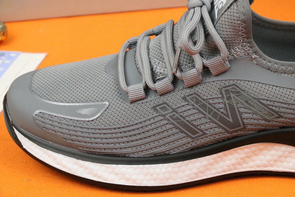 PRA SNEAKER IN LIGHT GREY BREATHABLE KNIT FABRIC