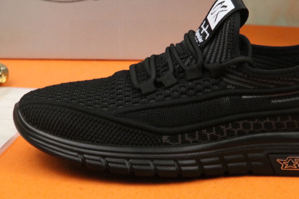 PRA SNEAKER IN BLACK BREATHABLE FLYKNIT STRETCH FABRIC