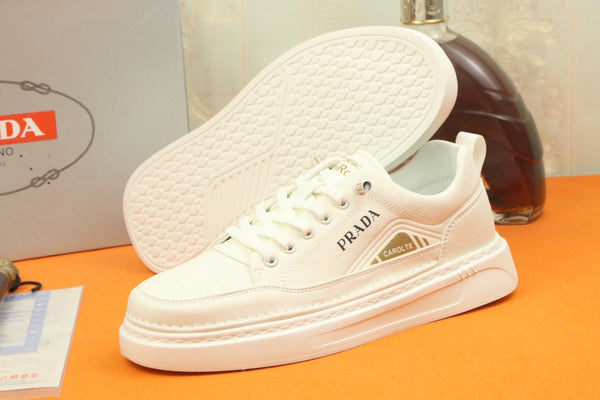 PRA SNEAKER IN WHITE CALFSKIN AND FABRIC