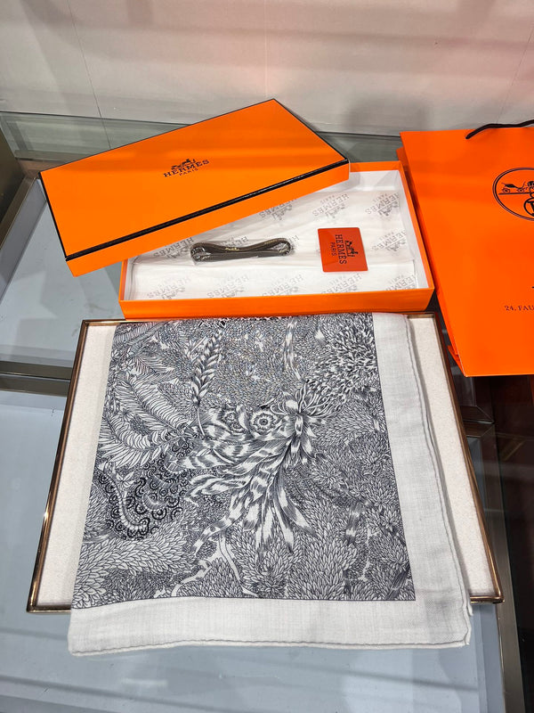 Scarf 135 CM Grey White Cashmere And Silk