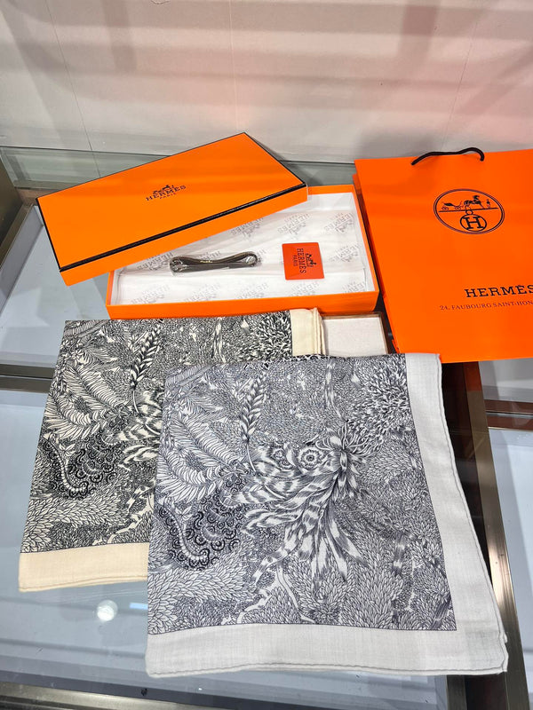 Scarf 135 CM Grey White Cashmere And Silk