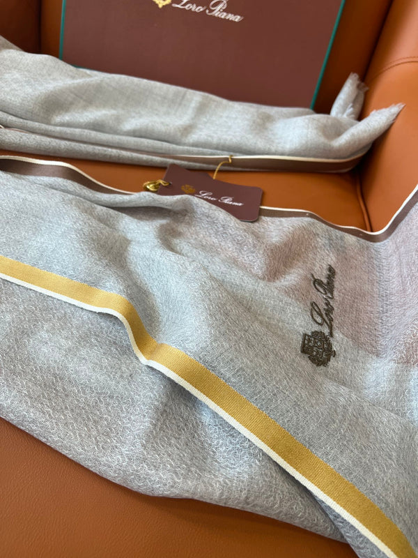 LP Quadrata Rainbow Scarf 210 CM In Grey Thin Silk Woven With Wool 428590