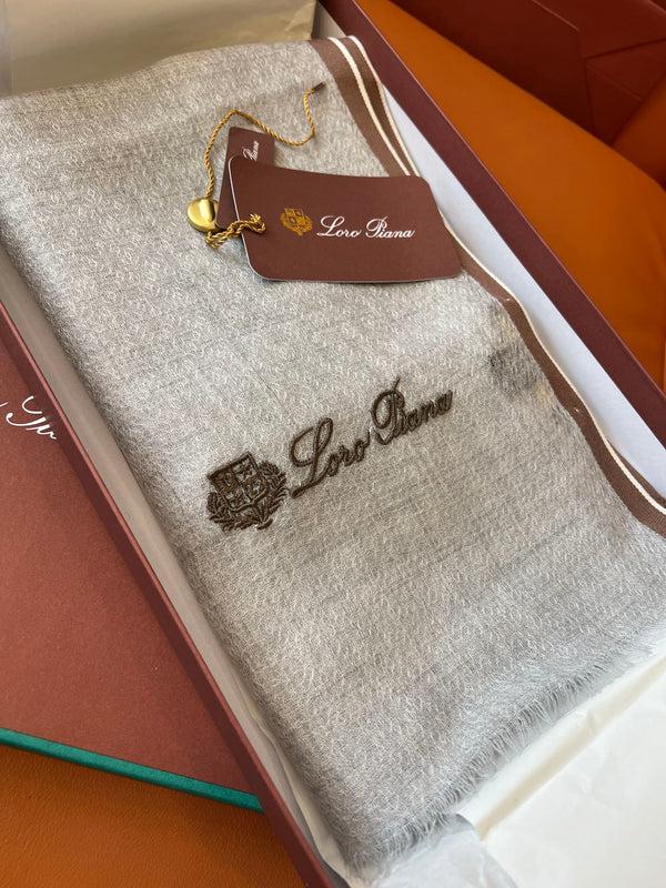 LP Quadrata Rainbow Scarf 210 CM In Grey Thin Silk Woven With Wool 428590