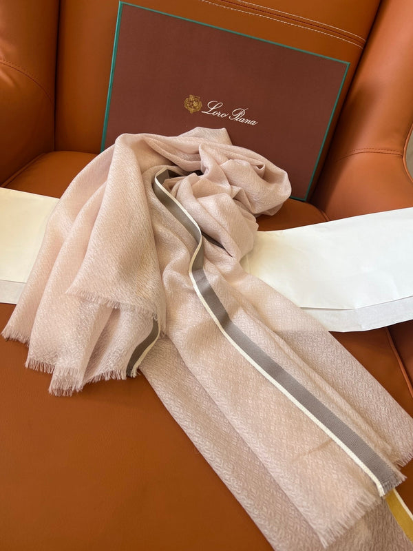 LP Quadrata Rainbow Scarf 210 CM In Light Pink Thin Silk Woven With Wool 428591