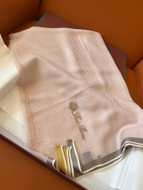 LP Quadrata Rainbow Scarf 210 CM In Light Pink Thin Silk Woven With Wool 428591