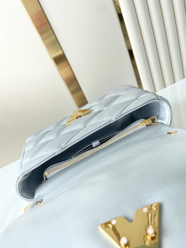 GO-14 MM 23 IN ECRUME GRIGIO PELLE DI AGNELLO TRAPUNTATA FERRAMENTA ORO