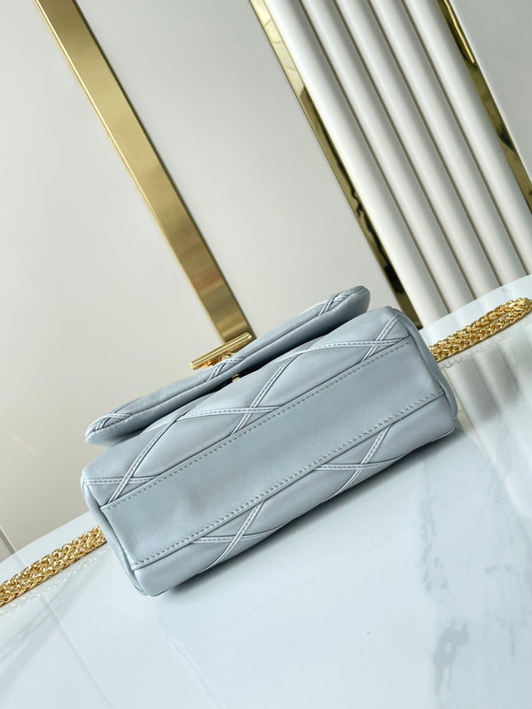 GO-14 MM 23 IN ECRUME GRIGIO PELLE DI AGNELLO TRAPUNTATA FERRAMENTA ORO