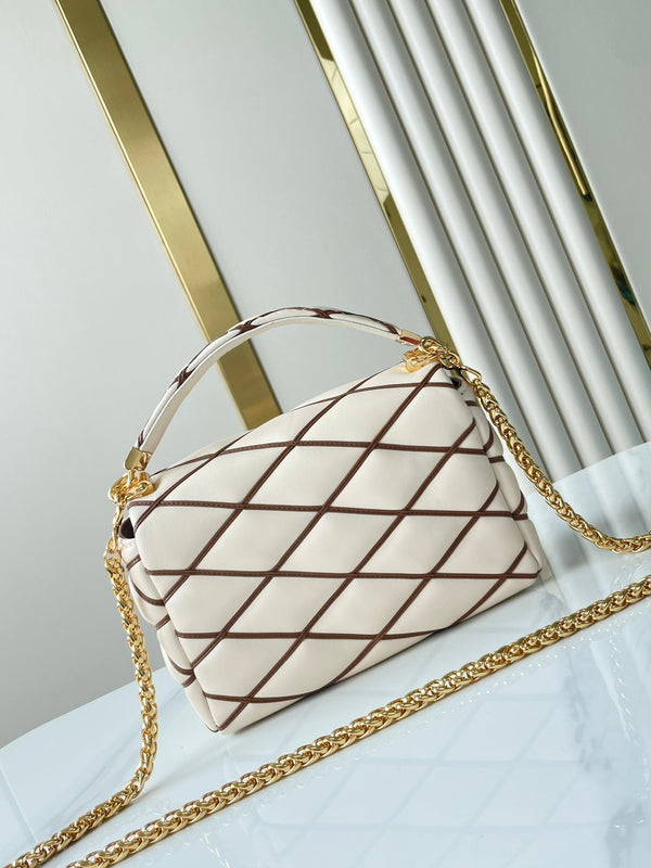 GO-14 MM 23 IN PELLE DI AGNELLO TRAPUNTATA MARRONE BIANCO CON FERRAMENTA ORO