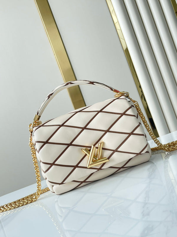 GO-14 MM 23 IN PELLE DI AGNELLO TRAPUNTATA MARRONE BIANCO CON FERRAMENTA ORO