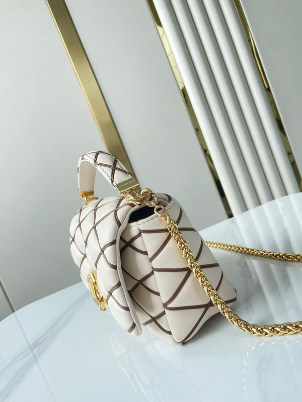 GO-14 MM 23 IN PELLE DI AGNELLO TRAPUNTATA MARRONE BIANCO CON FERRAMENTA ORO