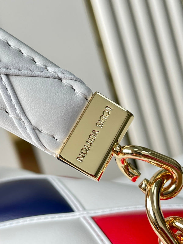 GO-14 MM 23 IN BIANCO ROSSO MIX BLU NAVY PELLE DI AGNELLO TRAPUNTATA FERRAMENTA ORO