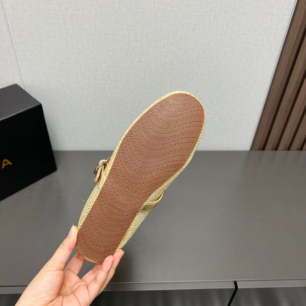 ALAIA SHORT BOOTS IN GOLD MESH FISHNET