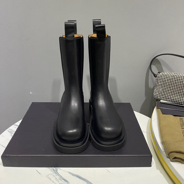 BV 25s Lug Chelsea Boot Black 55mm Cowhide 429126