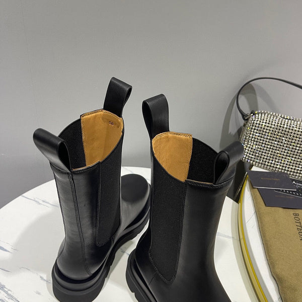 BV 25s Lug Chelsea Boot Black 55mm Cowhide 429126