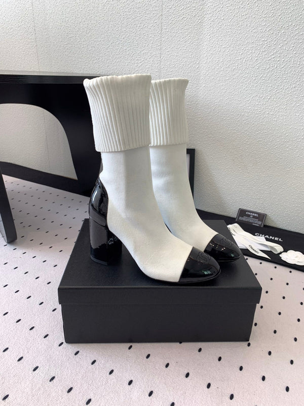 CC Short Boots 85mm White Black Wool Mix Glossy Cowhide 938069