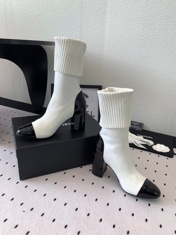 CC Short Boots 85mm White Black Wool Mix Glossy Cowhide 938069