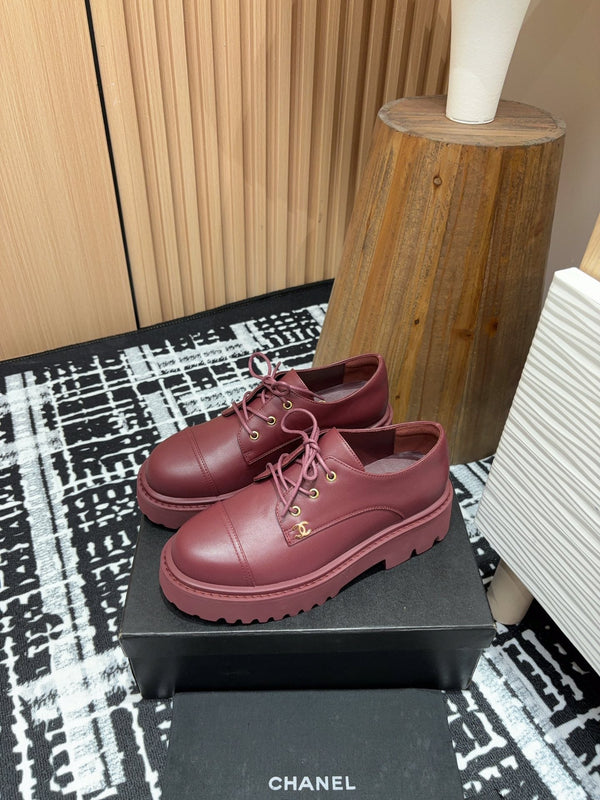 CC OXFORD SHOES IN BURGUNDY RED CALFSKIN