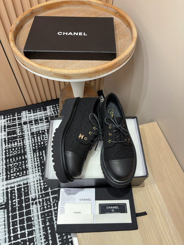 CC OXFORD SHOES IN BLACK TWEED AND CALFSKIN