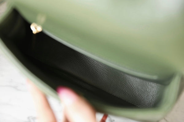 24b mini flap bag 19cm top handle green lambskin