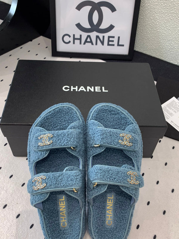 CC DAD SANDAL MULE IN AEGEAN BLUE LAMB FUR