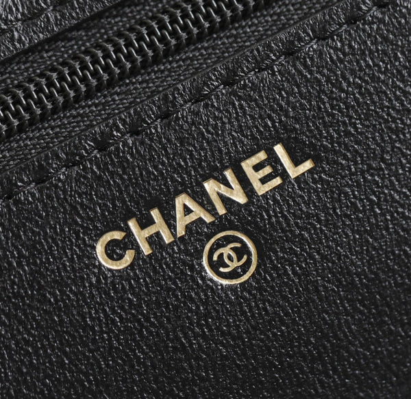 24b woc 19cm black lambskin gold hardware