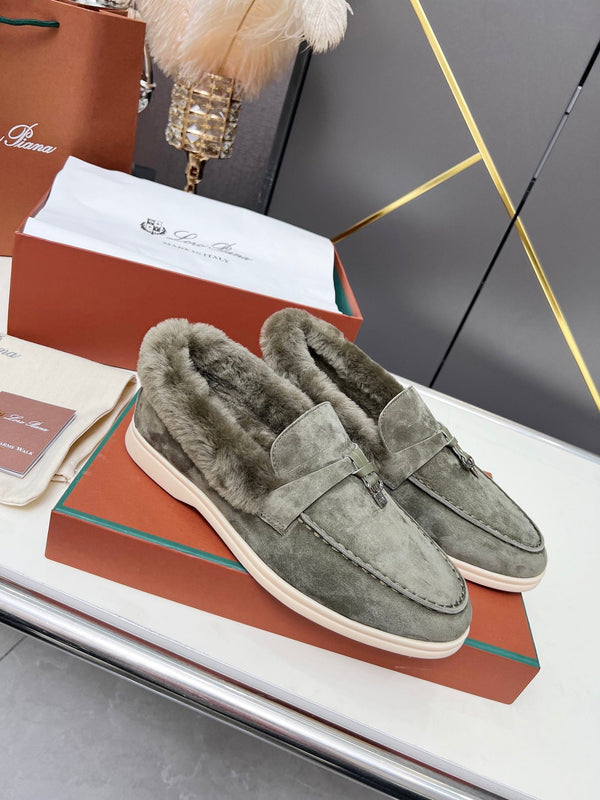 Mocassino LP Summer Charm Walk in pelle scamosciata grigio scuro con pelliccia di agnello