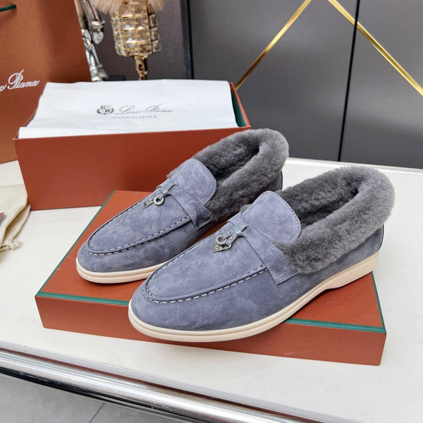 Mocassino LP Summer Charm Walk in pelle scamosciata e pelliccia di agnello viola blu