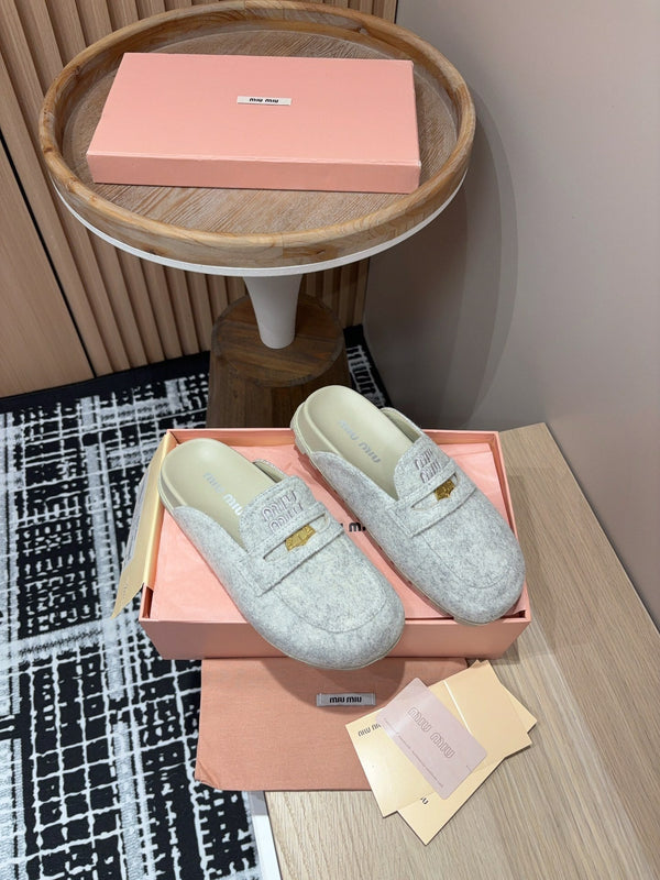 Miu slippers Grey Original Wool