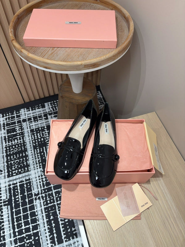 Miu Flat Shoes Black Cowhide
