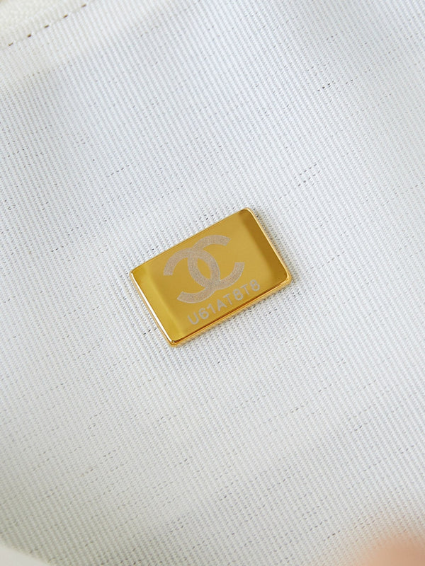 CC 24K Bowling Bag 25cm White Waxed Lambskin