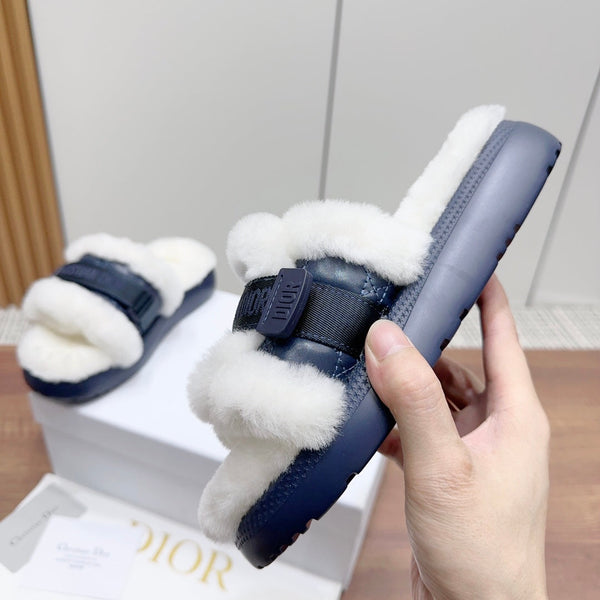 CD Dioriviera Dio(r)evolution Slide Blu Scuro Bianco Fodera in Pile Trapuntato e Pelle di Agnello