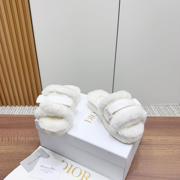 CD Dioriviera Dio(r)evolution Slide White Quilted Fleece Lining And Lambskin